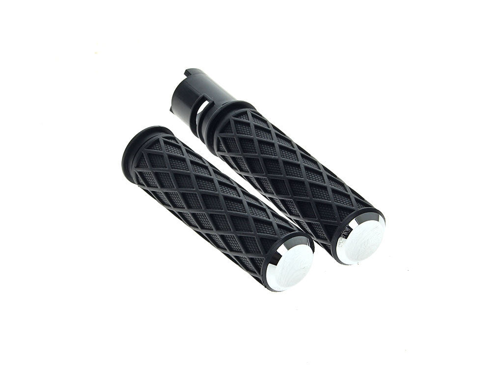 Diamond Handgrips - Chrome. Fits CVO Touring 2023up, Street Glide & Road Glide 2024up, Touring 2025up & Softail 2025up - Arlen Ness