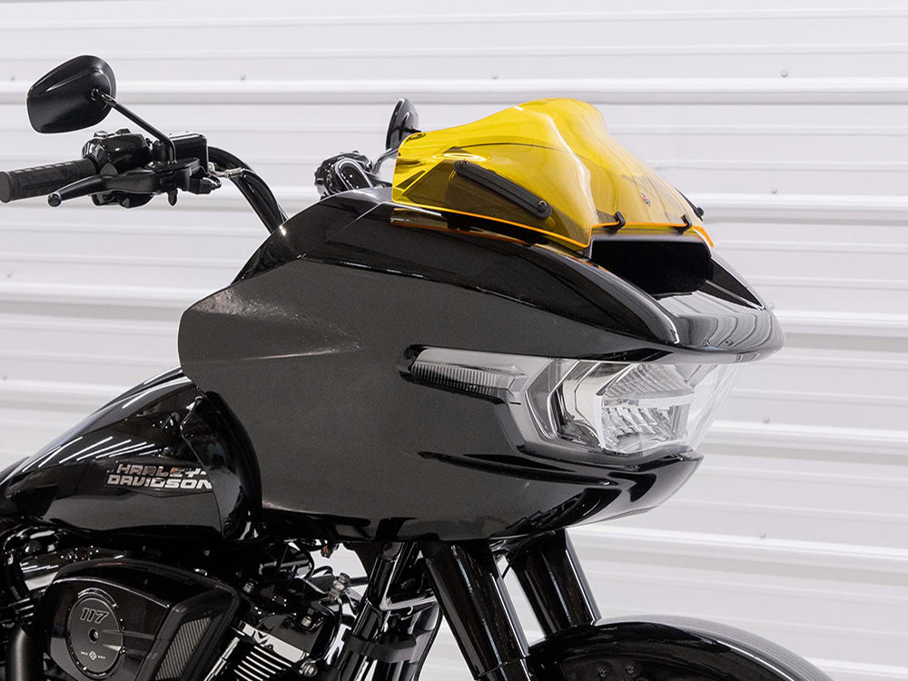 8in. Sports Flare Kolor Windshield - Yellow. Fits CVO Road Glide 2023up & Road Glide 2024up - Klock Werks