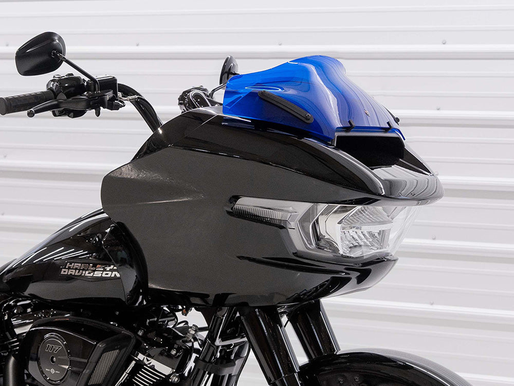 8in. Sports Flare Kolor Windshield - Blue. Fits CVO Road Glide 2023up & Road Glide 2024up - Klock Werks