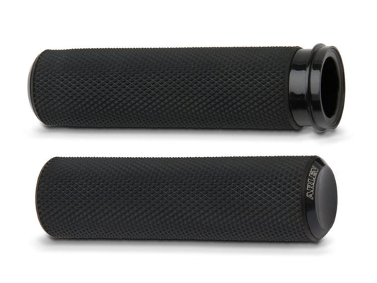 Knurled Fusion Handgrips - Black. Fits Big Twin 2008-2024 with Throttle-by-Wire - Arlen Ness