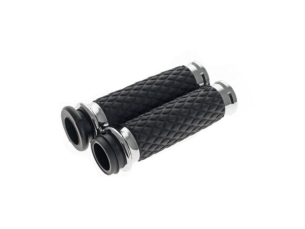 Diamond Contour Handgrips - Chrome. Fits Big Twin 2008-2024 with Throttle-by-Wire - Avon Grips