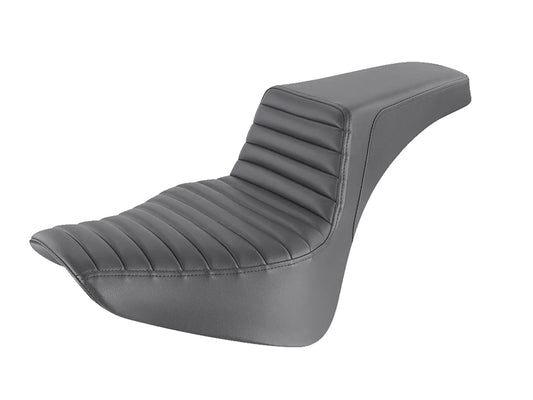 Step-Up Tuck & Roll Dual Seat. Fits Softail Deluxe 2018-2020, Slim 2018-2021 & Heritage Classic 2018up - Saddlemen Seats
