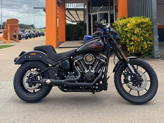 2-into-1 LaneSplitter Exhaust - Black Onyx. Fits Softail 2018up Non-240 Rear Tyre Models. - SP Concepts Exhaust